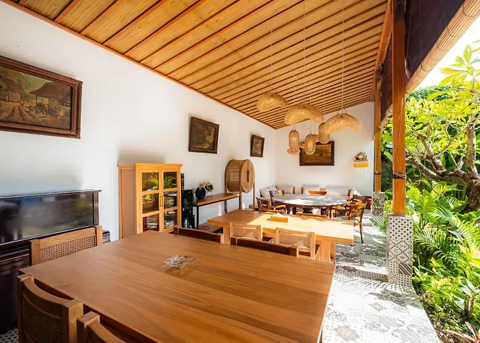 Hotel Kubu Kirana